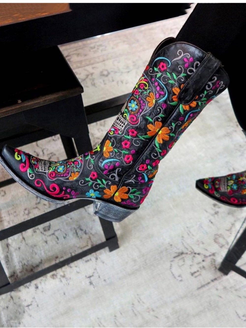 Old Gringo Sugar Skull Klak Boots  Black - Multi Color 
Size 7